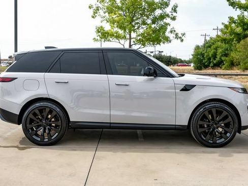 New 2026 Land Rover Range Rover Sport SE AWD/4WD image 7