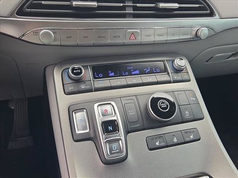 Used 2022 Hyundai Palisade SEL w/ Premium Package FWD image 15