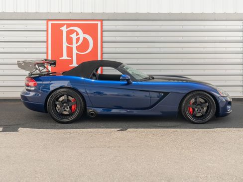 Used 2005 Dodge Viper SRT-10 RWD image 34