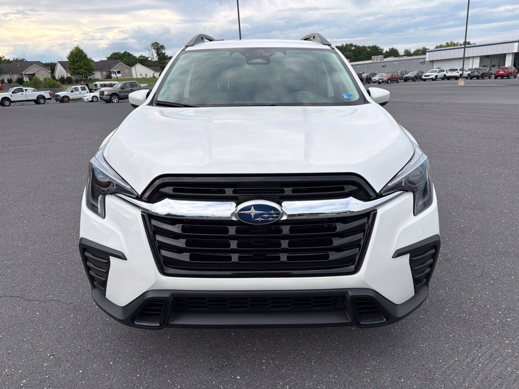 Certified 2025 Subaru Ascent Premium AWD/4WD image 8