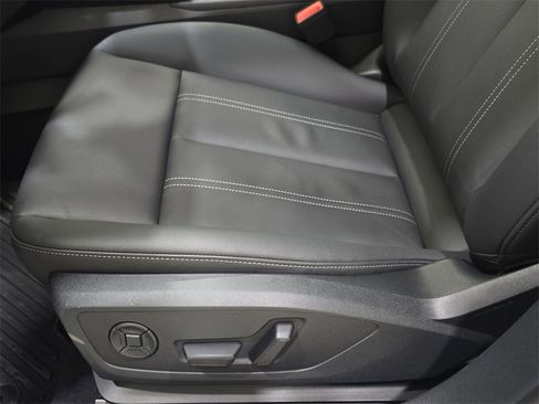 New 2026 Audi A3 2.0T Premium image 28