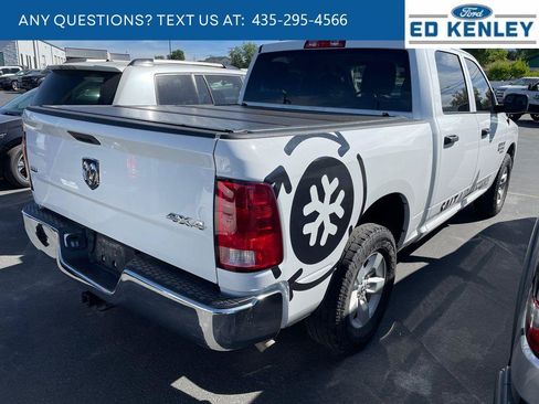 Used 2022 RAM 1500 Classic SLT w/ Protection Group AWD/4WD image 4
