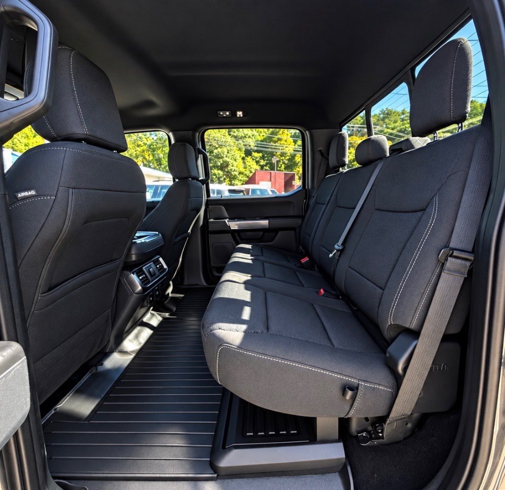 Used 2023 Ford F150 XLT w/ Equipment Group 302A High AWD/4WD image 12