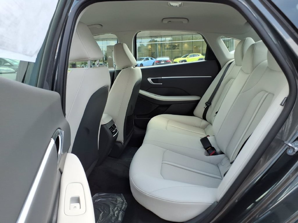 New 2026 Hyundai Sonata Blue FWD image 18