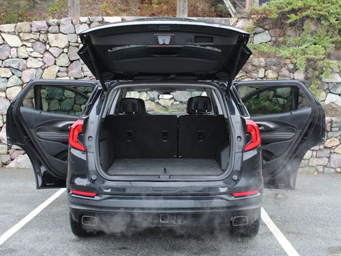 Used 2019 GMC Terrain SLT w/ Preferred Package image 10