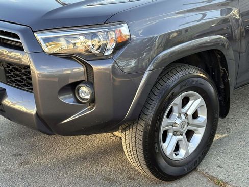 Certified 2023 Toyota 4Runner SR5 Premium image 9