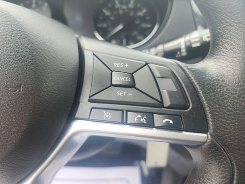 Used 2017 Nissan Rogue Sport S w/ S Appearance Package image 23