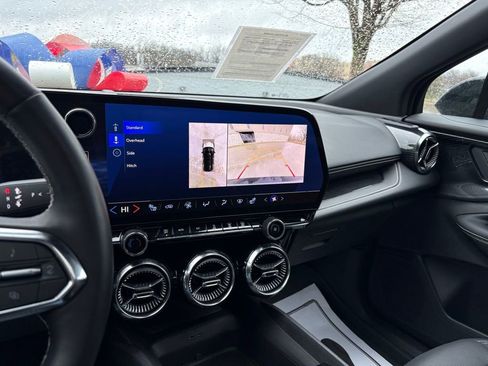 Used 2024 Chevrolet Blazer EV LT image 49