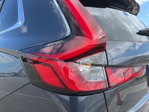 Certified 2025 Honda CR-V Sport Touring image 7