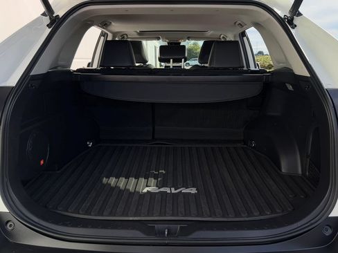 Certified 2021 Toyota RAV4 Limited AWD/4WD image 26