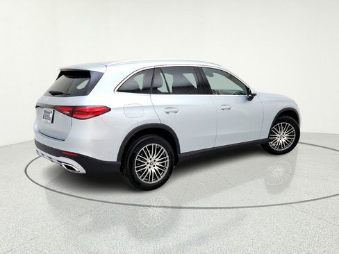 New 2026 Mercedes-Benz GLC 300 image 8