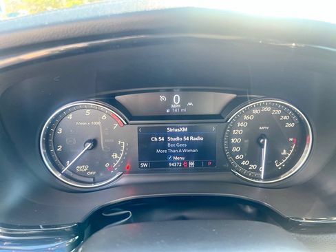 Used 2023 Cadillac XT6 Luxury AWD/4WD image 14