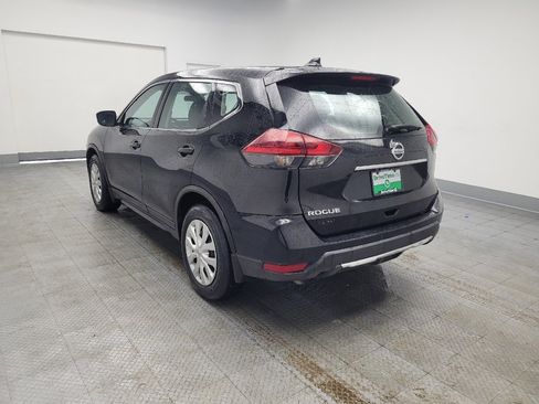 Used 2020 Nissan Rogue S image 5