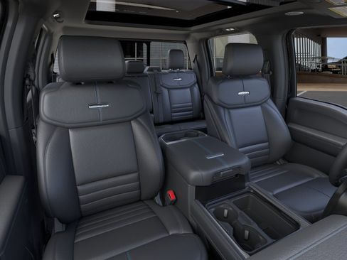 New 2026 Ford F250 Platinum AWD/4WD image 10