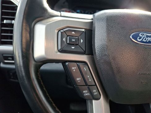 Used 2022 Ford F350 Platinum image 23