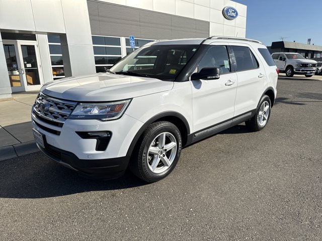 Certified 2019 Ford Explorer XLT w/ Equipment Group 202A FWD image 1
