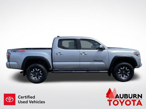 Certified 2023 Toyota Tacoma TRD Off-Road w/ Technology Package AWD/4WD image 9
