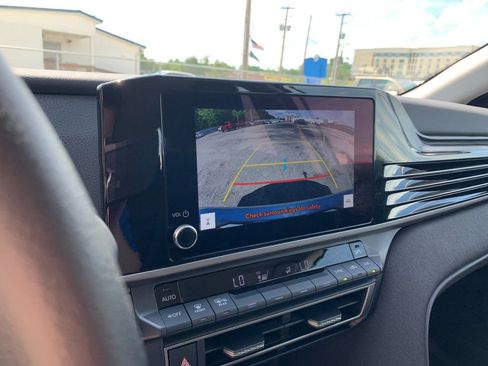 Used 2026 Toyota Camry LE FWD image 22