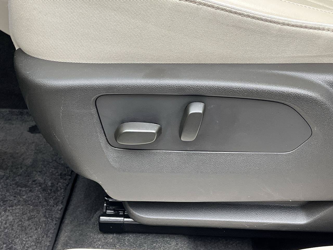 Certified 2023 Buick Envision Avenir AWD/4WD image 11