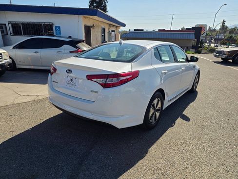 Used 2012 Kia Optima Hybrid FWD image 18
