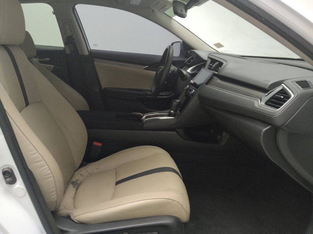 Used 2019 Honda Civic Touring image 21