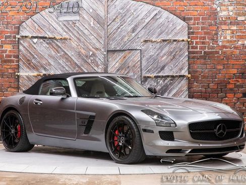 Used 2014 Mercedes-Benz SLS AMG GT Roadster w/ Designo Style Package image 10