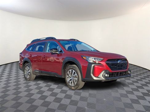 Used 2025 Subaru Outback Premium w/ Popular Package #1A image 1