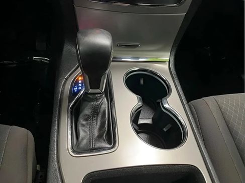Used 2021 Jeep Grand Cherokee Laredo RWD image 21