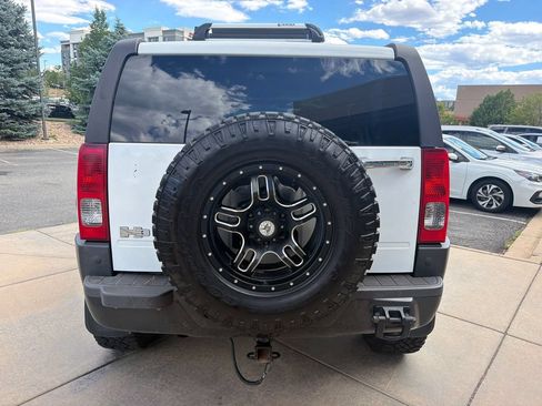 Used 2006 HUMMER H3 w/ Chrome Appearance Package AWD/4WD image 7