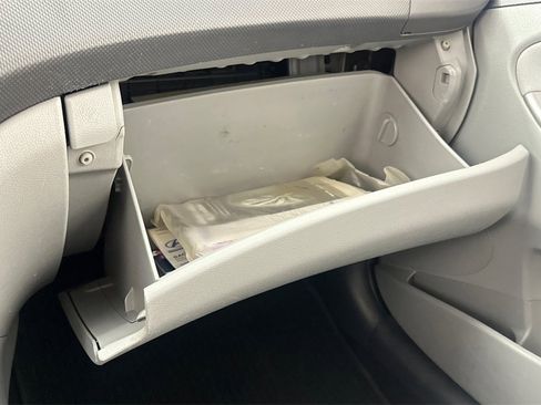 Used 2016 Hyundai Accent SE image 32