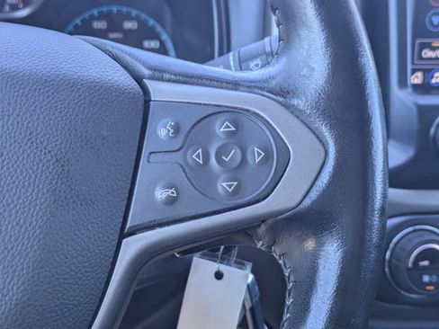 Used 2020 Chevrolet Colorado Z71 image 24