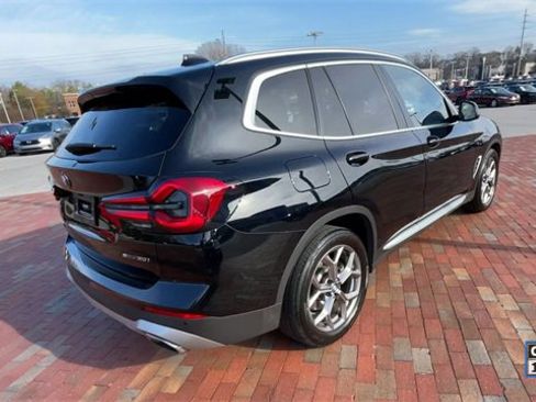 Used 2022 BMW X3 sDrive30i w/ Premium Package 2 (ZPA) image 9