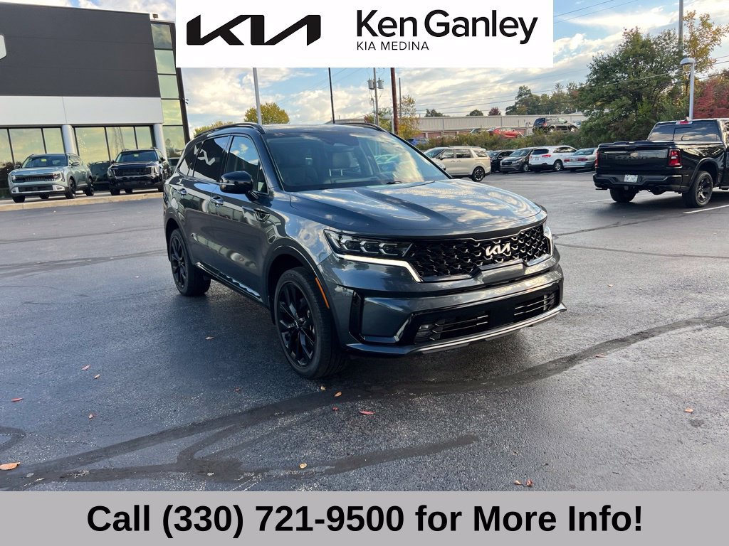 Certified 2023 Kia Sorento SX AWD/4WD image 4