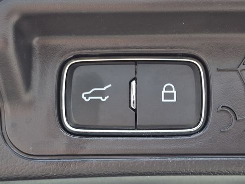 Certified 2026 Ford Explorer Tremor w/ Tremor Convenience Package AWD/4WD image 29