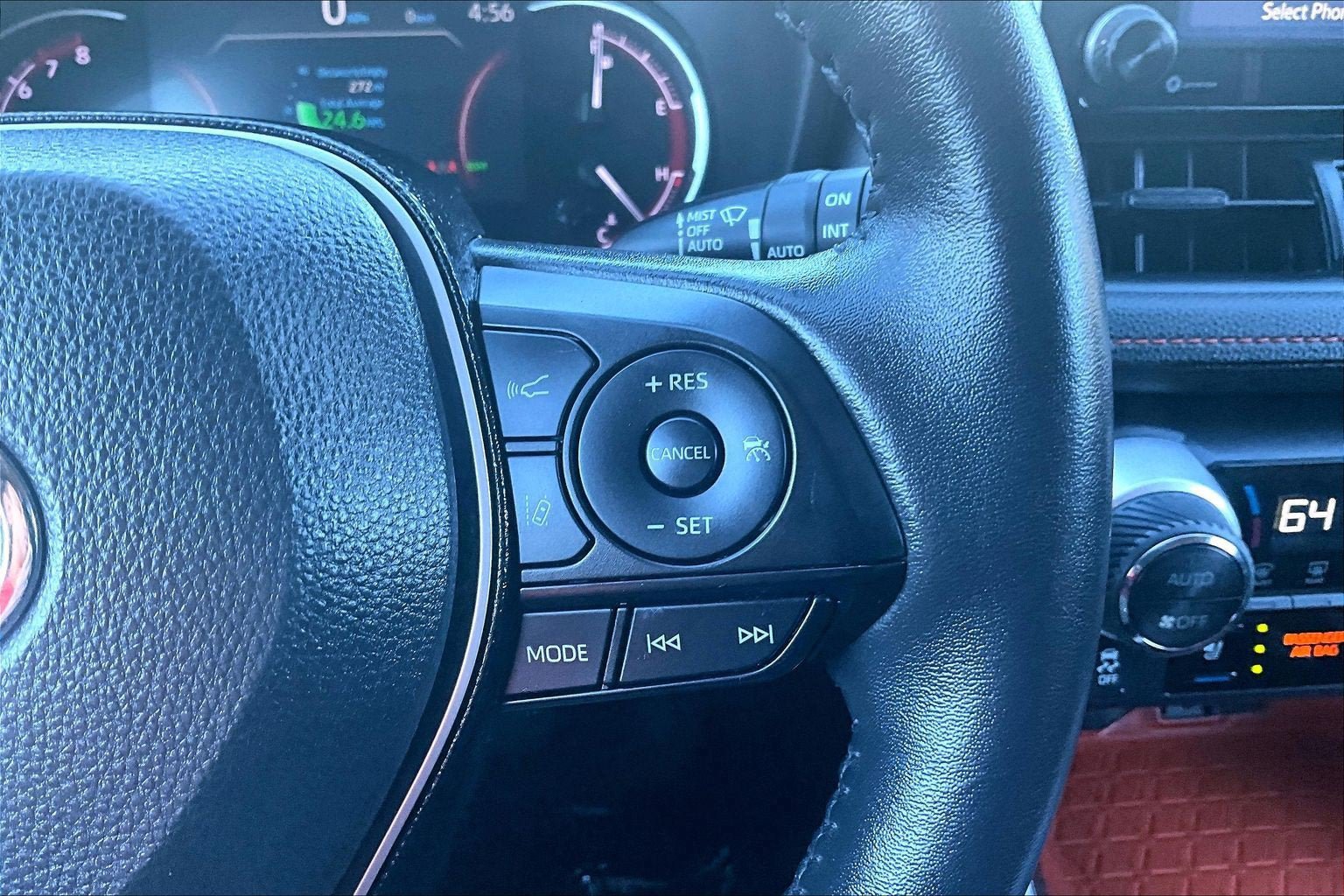 Used 2021 Toyota RAV4 Adventure w/ Convenience Package AWD/4WD image 18