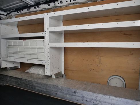 Used 2018 GMC Savana 3500 w/ Driver Convenience Package image 11