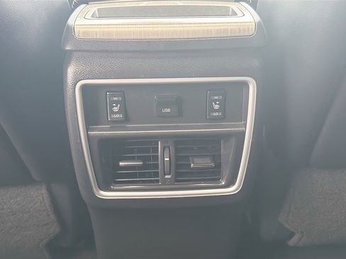 Used 2017 Nissan Murano Platinum w/ Platinum Technology Package AWD/4WD image 28