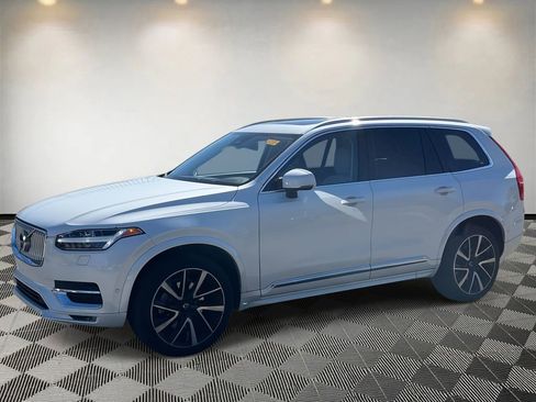 Used 2023 Volvo XC90 B6 Plus w/ Protection Package Premier image 7