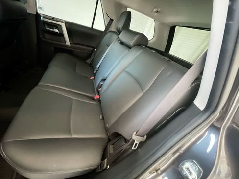 Used 2021 Toyota 4Runner Limited AWD/4WD image 23