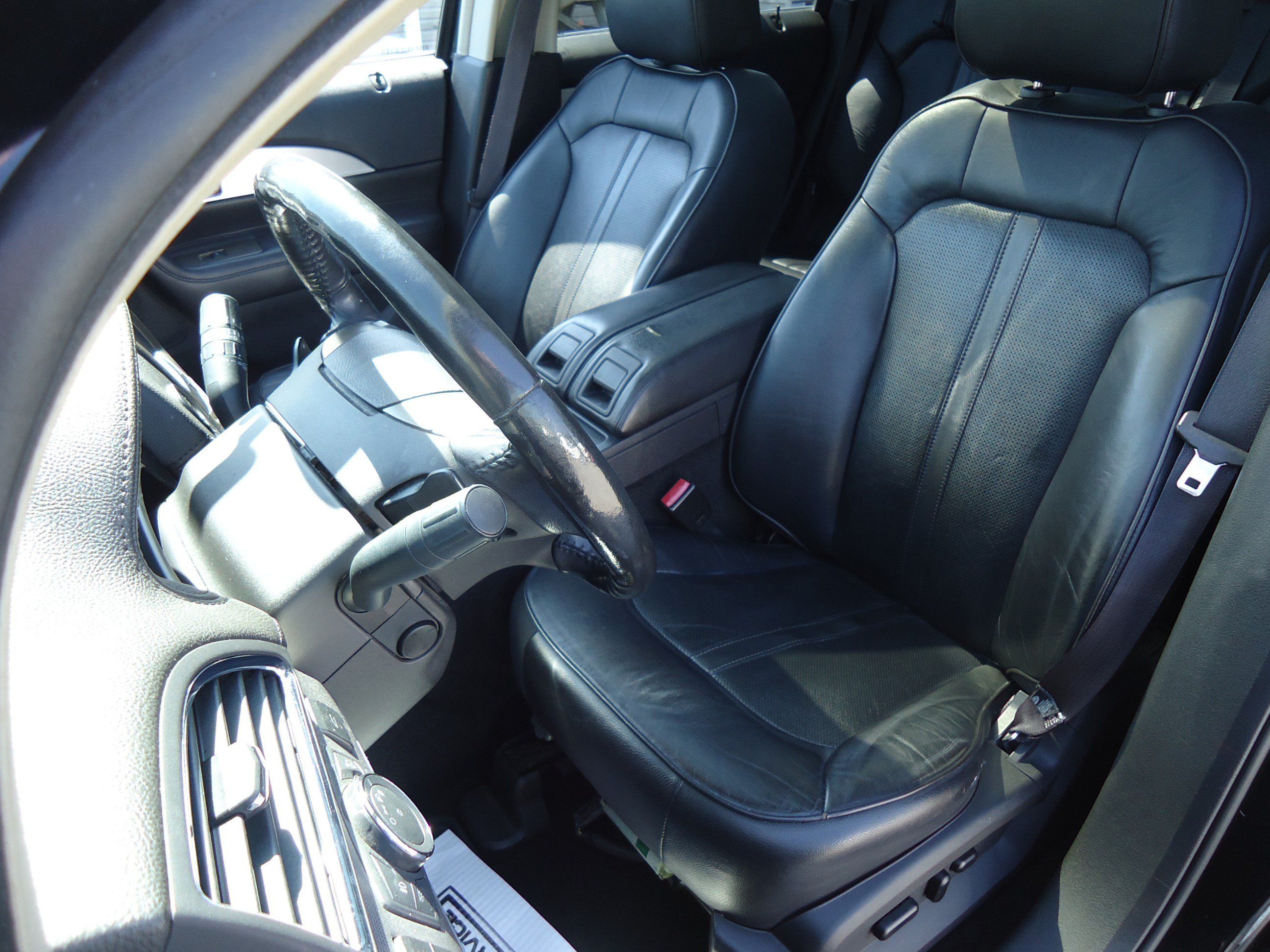 Used 2013 Lincoln MKX AWD image 23