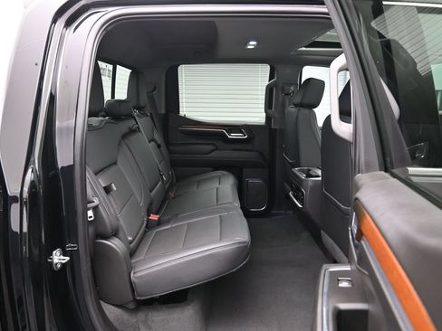 Used 2024 GMC Sierra 1500 Denali w/ Denali Reserve Package AWD/4WD image 12