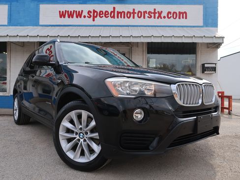 Used 2017 BMW X3 sDrive28i image 2