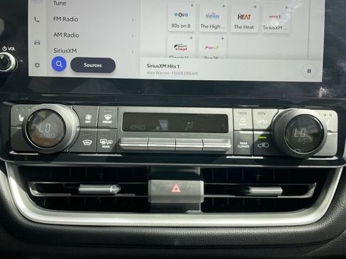 Used 2026 Toyota Grand Highlander AWD image 18
