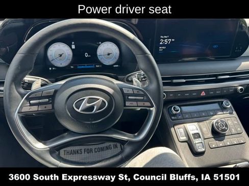Used 2023 Hyundai Palisade Limited AWD/4WD image 23