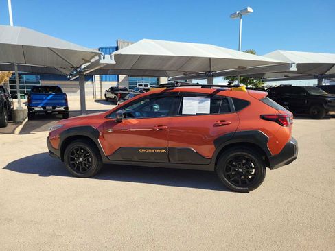 Used 2024 Subaru Crosstrek 2.5i Wilderness image 3