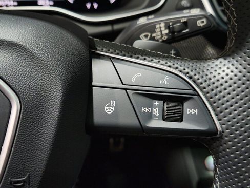 Used 2023 Audi SQ5 Premium Plus w/ Premium Plus Package AWD/4WD image 39