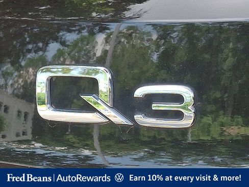 Used 2023 Audi Q3 2.0T Premium w/ Convenience Package AWD/4WD image 39
