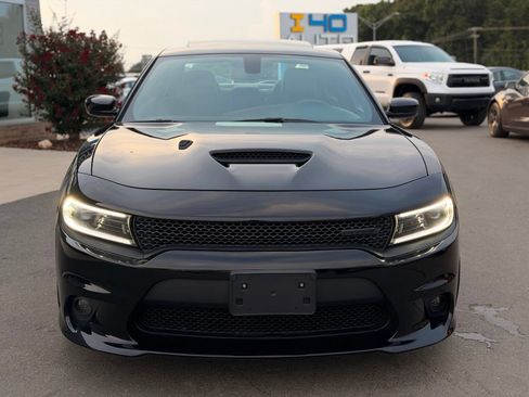 Used 2023 Dodge Charger R/T w/ Plus Group RWD image 4