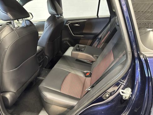 Used 2022 Toyota RAV4 XSE w/ Weather Package AWD/4WD image 19