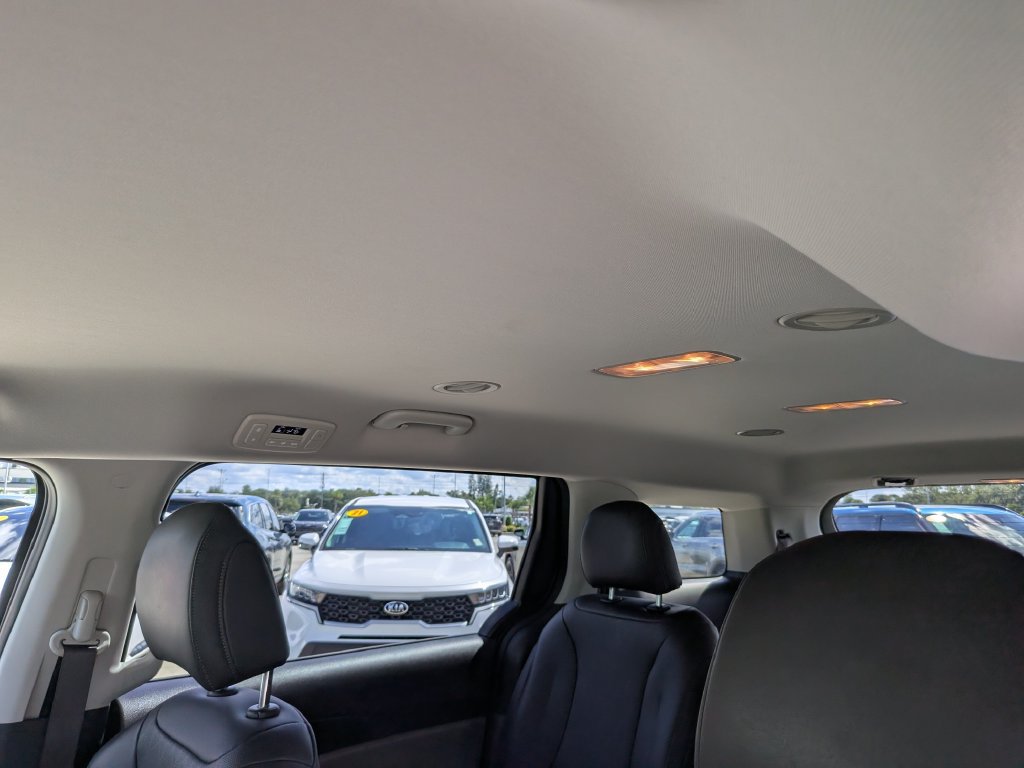 Certified 2026 Kia Carnival FWD image 20
